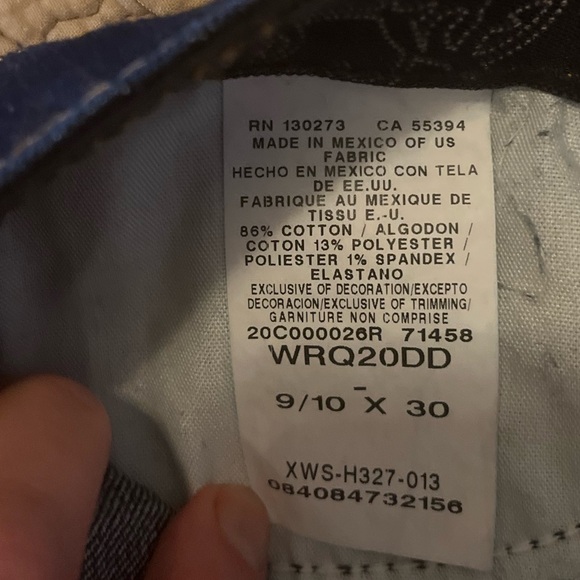 Wrangler Q Baby Boot Cut The Ultimate Riding Jean, Size 9/10 x 30, NWOT - Picture 8 of 14